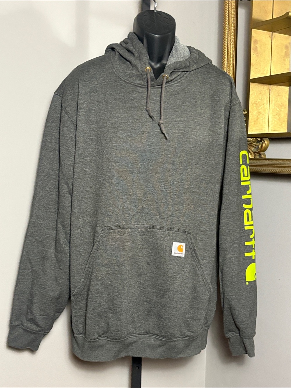 Carhartt XL Iconic K288 Logo Sweatshirt Loose Fit Gray Hoodie with Neon Logo